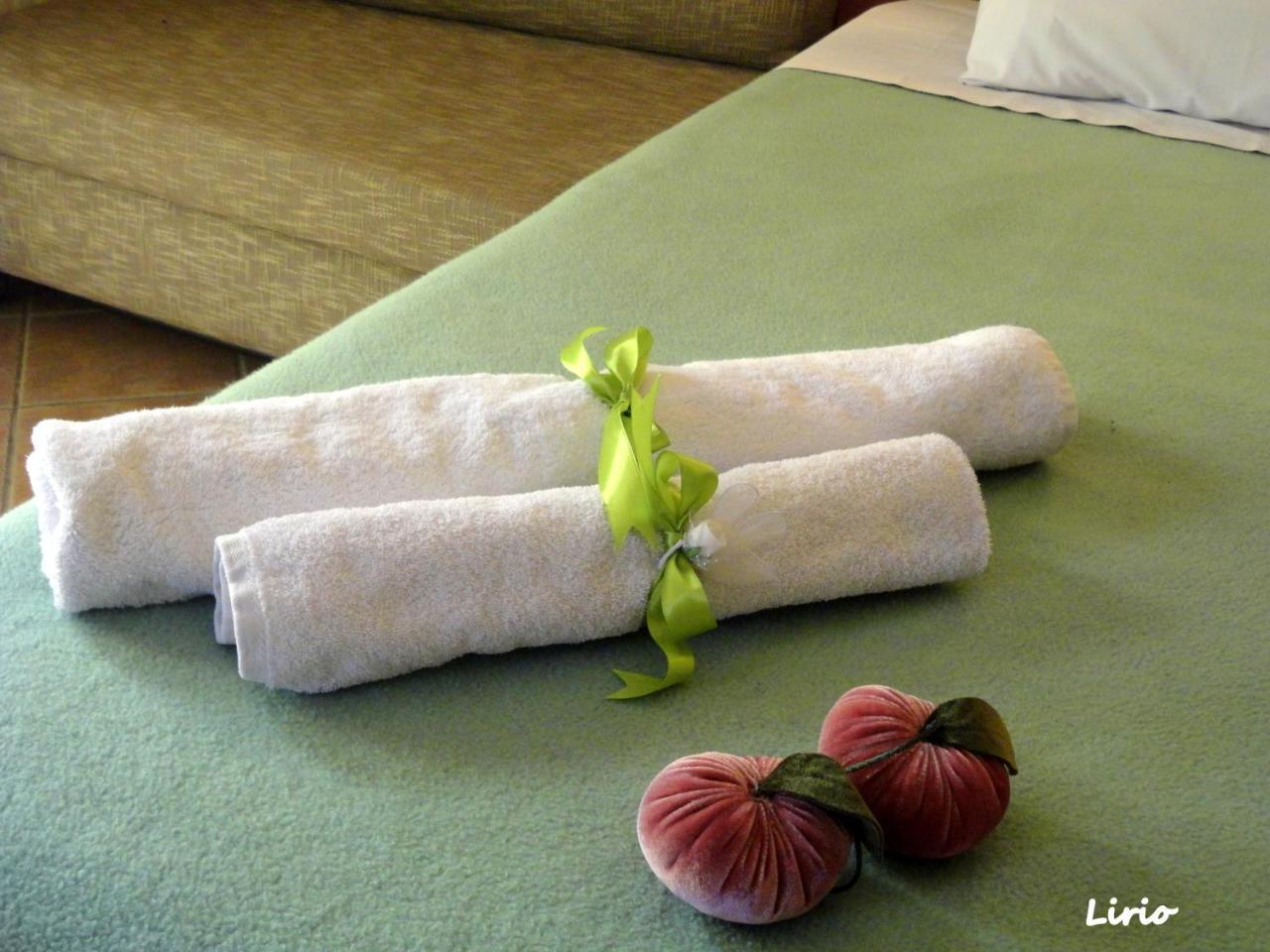 Makrakómi Lirio Guest House מראה חיצוני תמונה